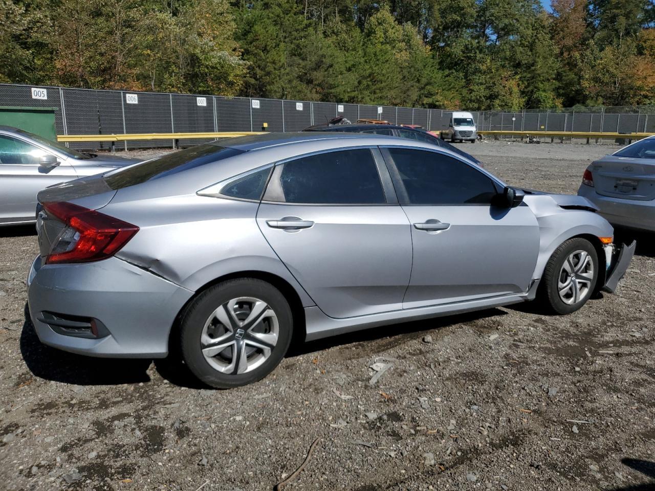 2018 Honda Civic Lx - Image 3