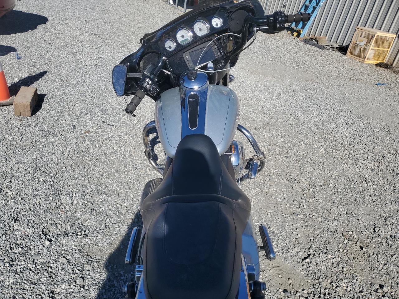 2015 Harley-Davidson Flhxs Street Glide Special - Фото 6