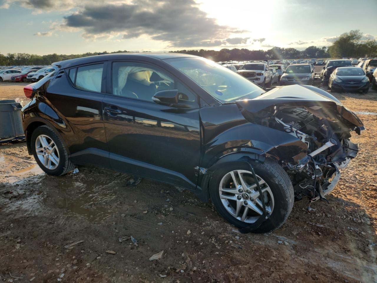 2020 Toyota C-Hr Xle - Фото 4