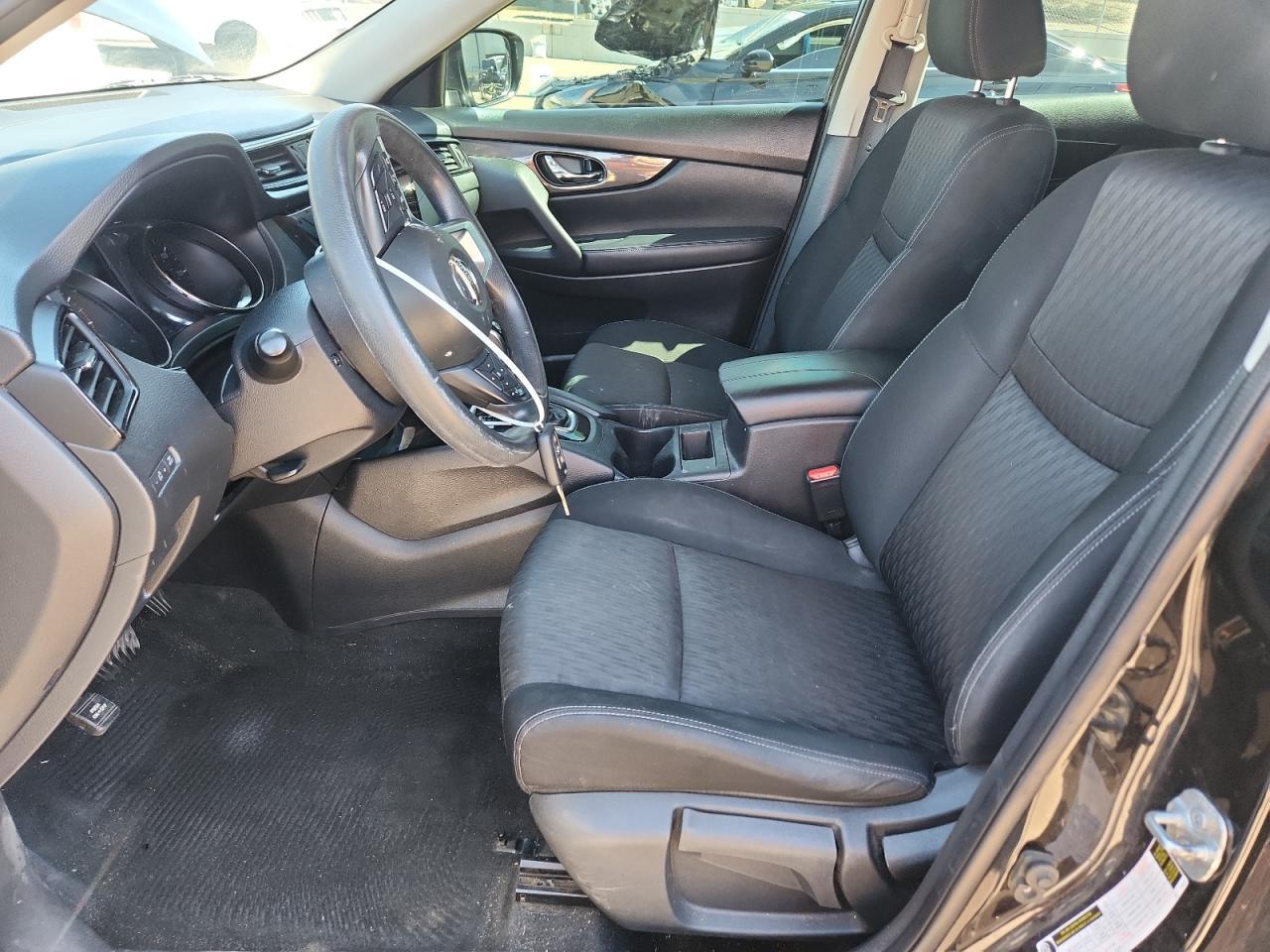 2017 Nissan Rogue - Image 7