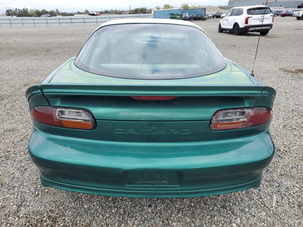 1997 Chevrolet Camaro Base - Фото 6