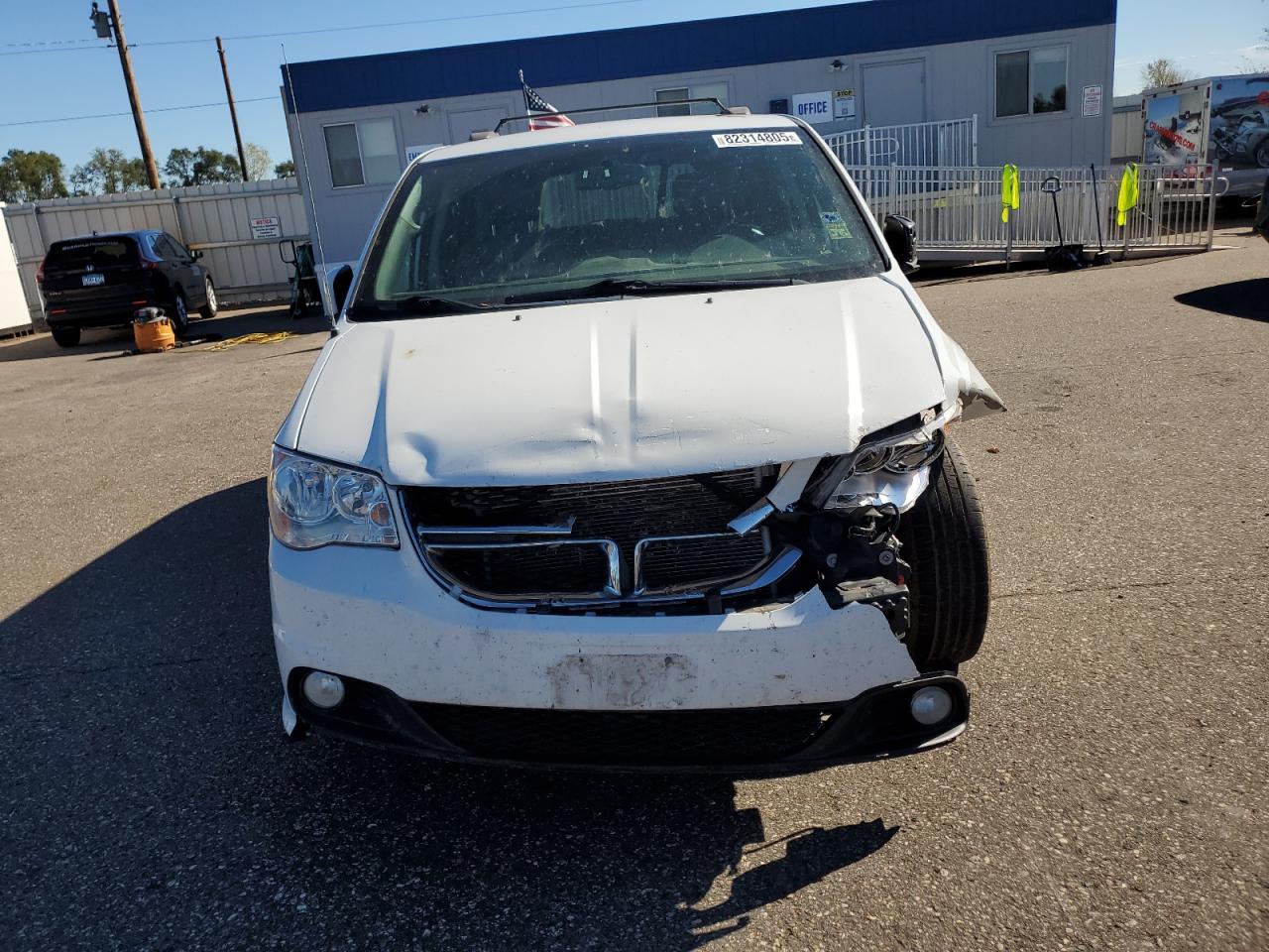 2018 Dodge Grand Caravan Sxt - Image 5