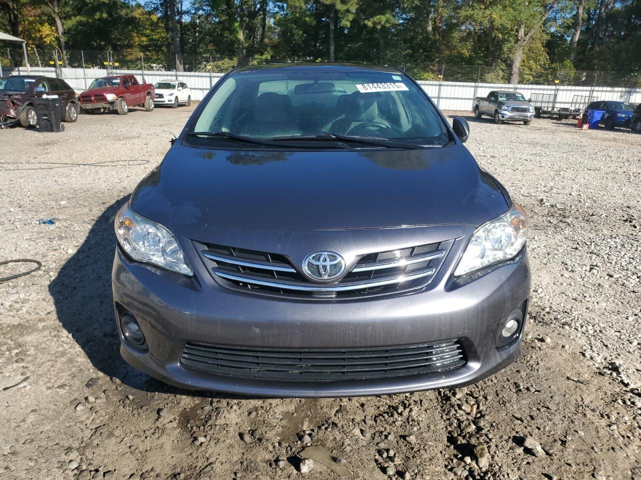 2013 Toyota Corolla Le - Image 5