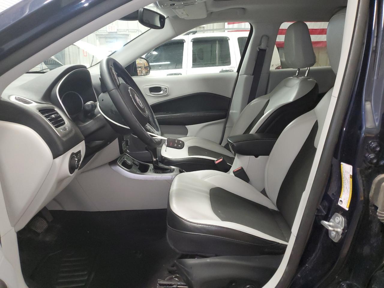 2020 Jeep Compass Latitude - Фото 7