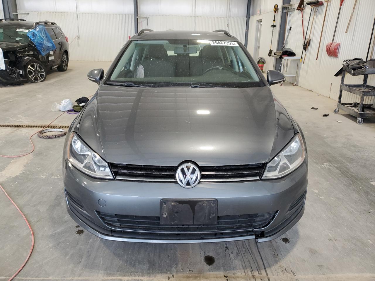 2017 Volkswagen Golf Sportwagen S - Фото 5