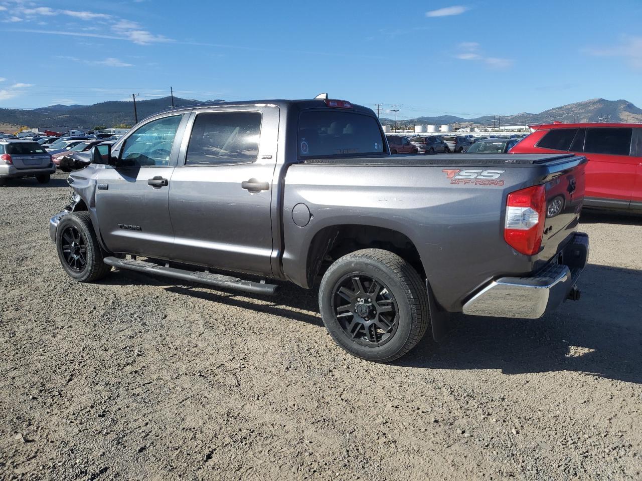 2021 Toyota Tundra Crewmax Sr5 - Фото 2