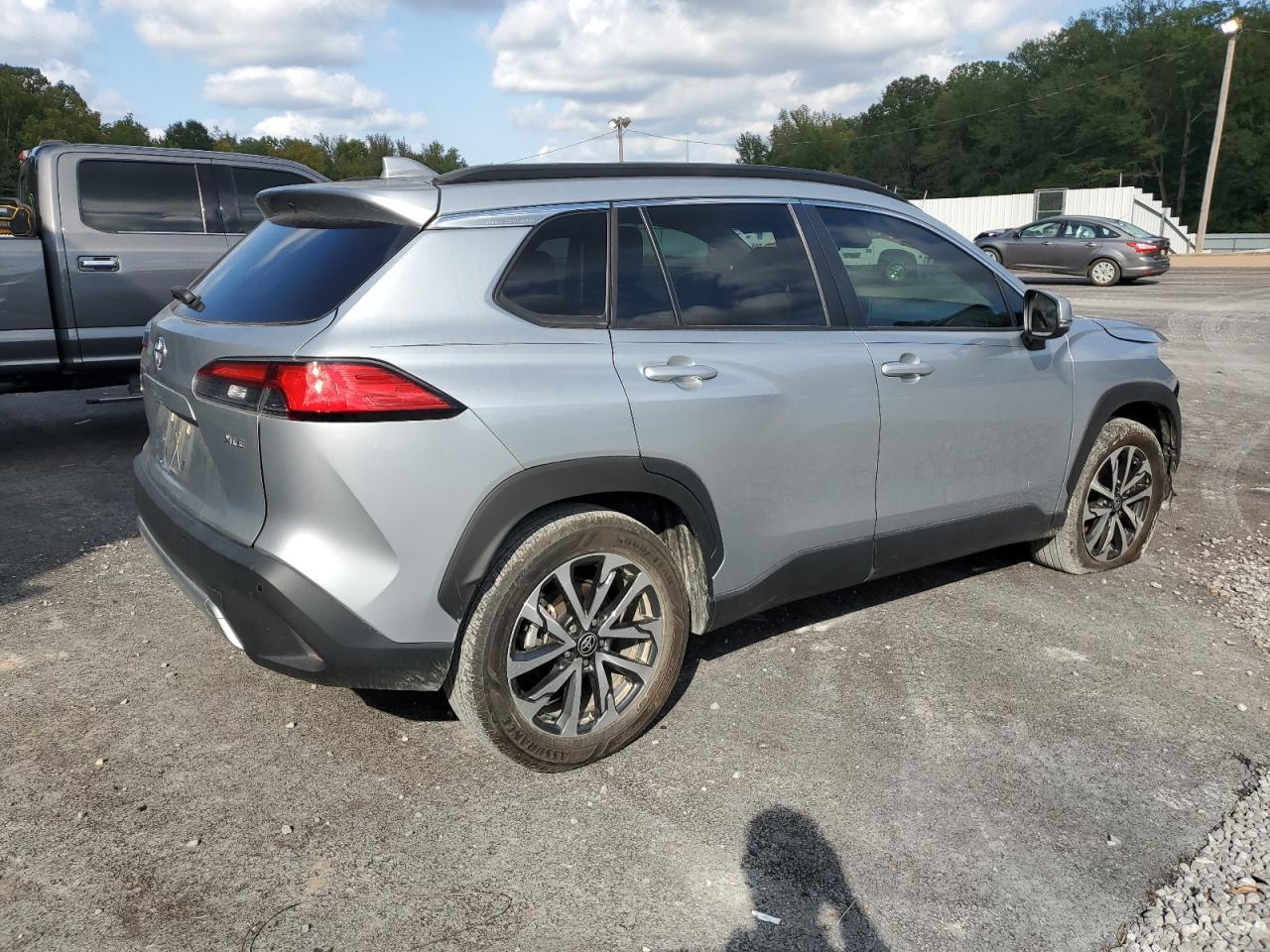 2023 Toyota Corolla Cross Xle - Фото 3