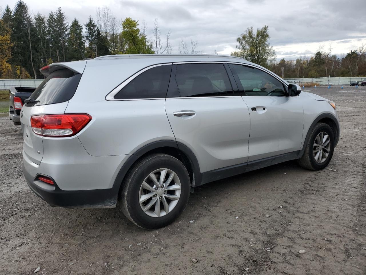 2016 Kia Sorento Lx - Фото 3