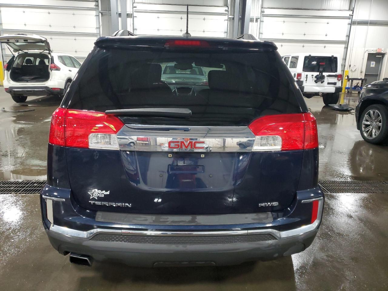 2017 GMC Terrain Sle - Image 6
