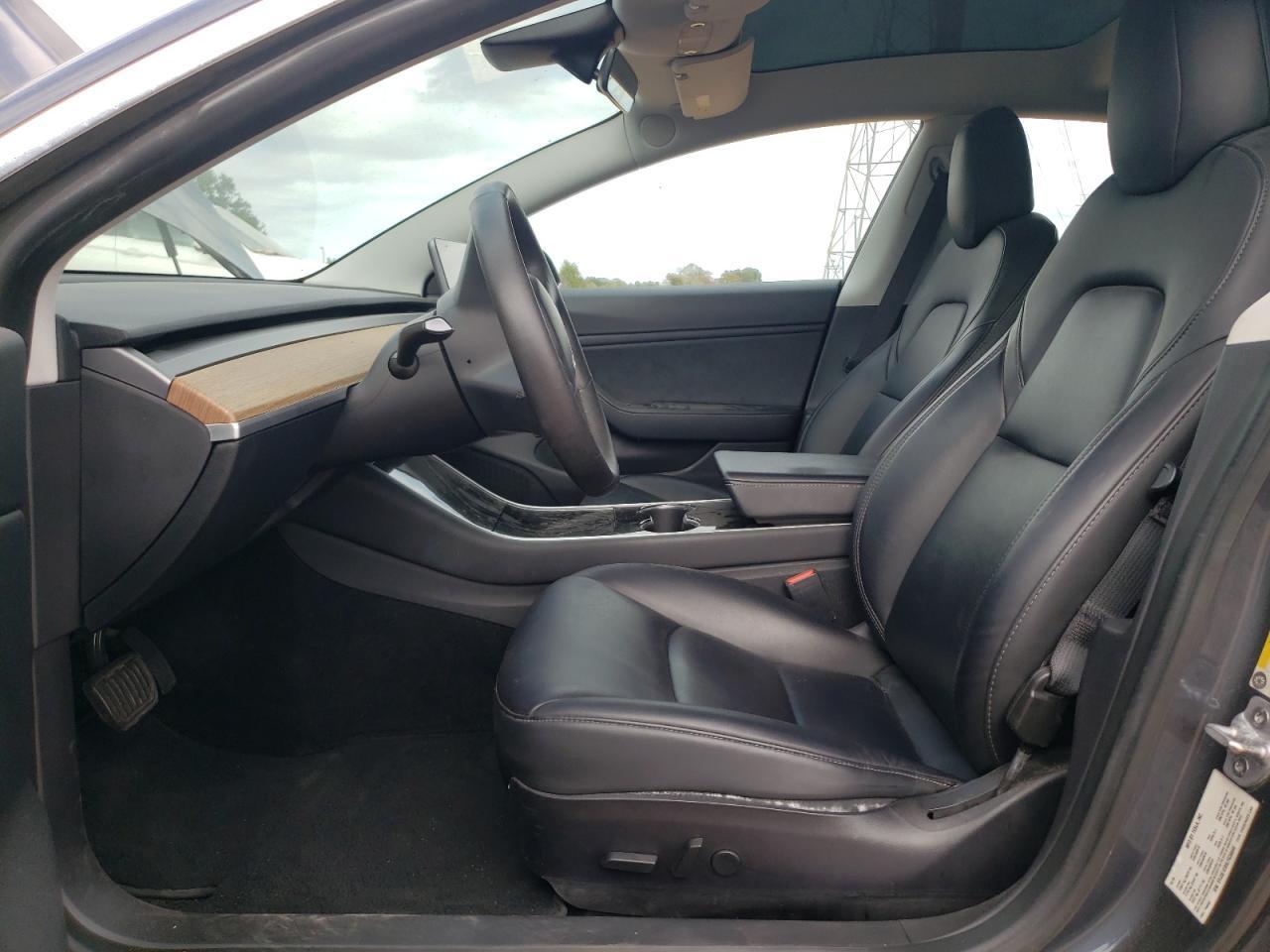 2020 Tesla Model 3 - Image 7