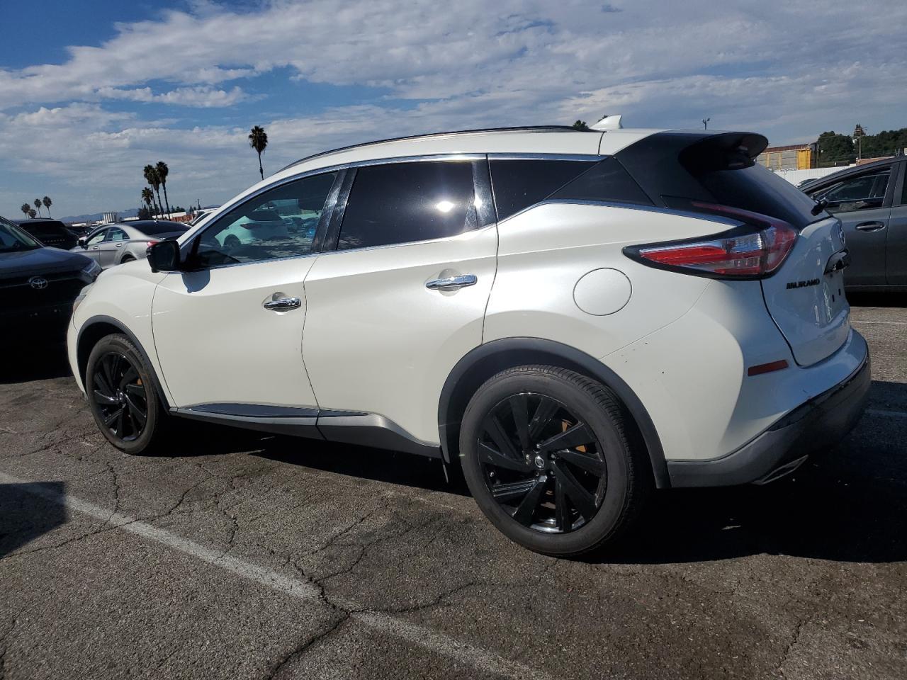 2018 Nissan Murano S - Image 2