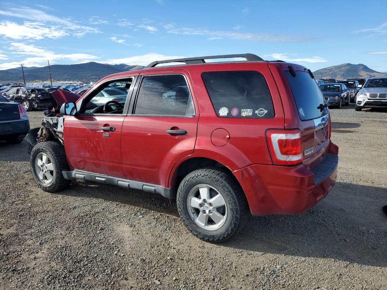 2010 Ford Escape Xlt - Image 2
