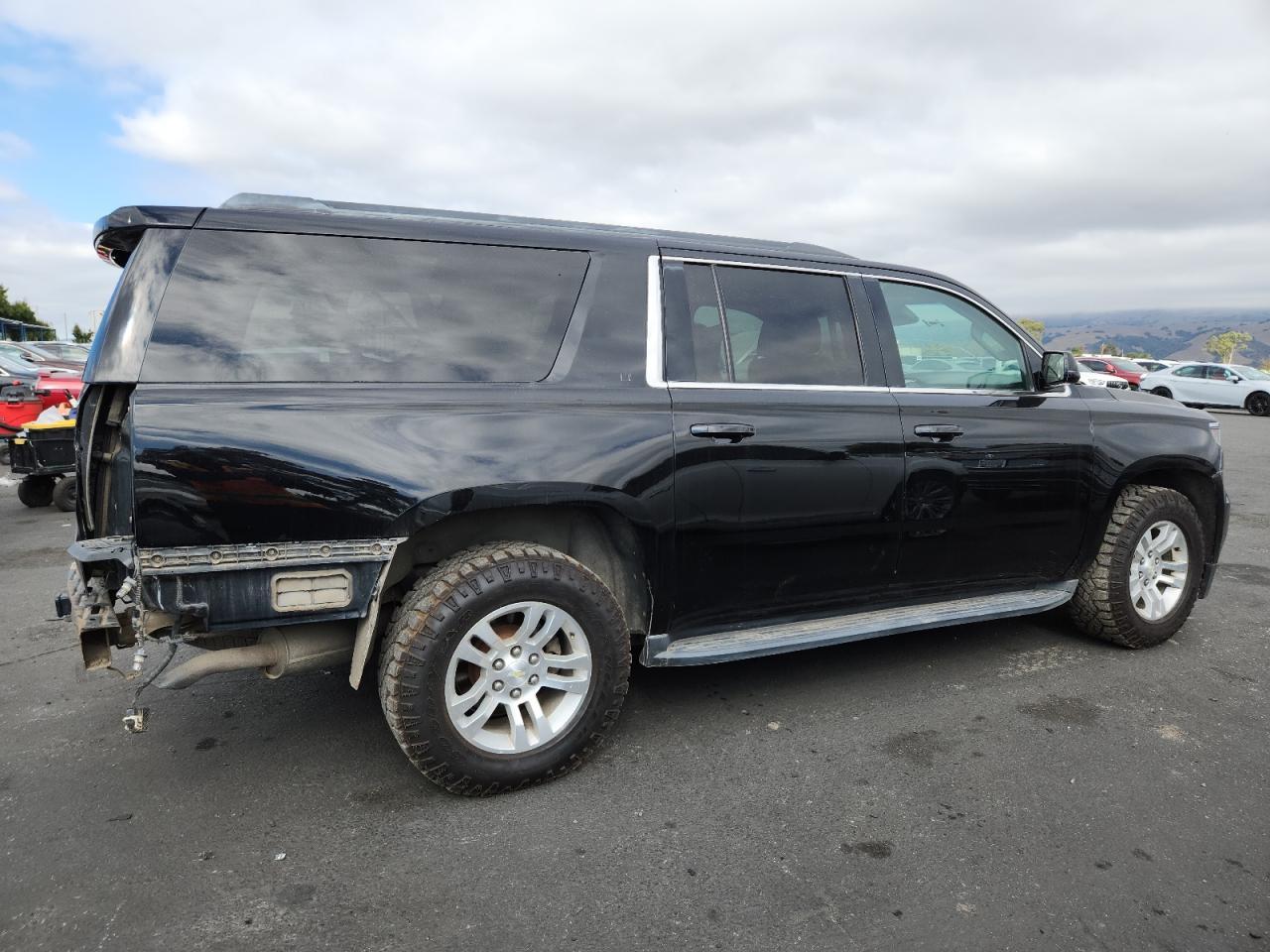 2015 Chevrolet Suburban K1500 Lt - Фото 3