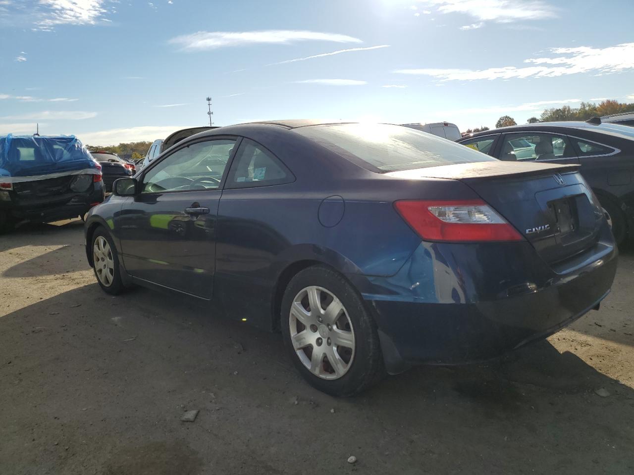 2007 Honda Civic Lx - Image 2