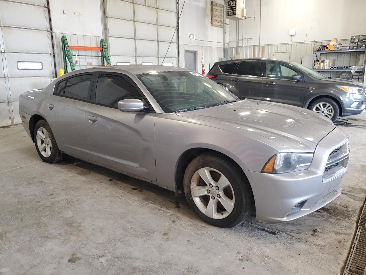 2013 Dodge Charger Se - Image 4