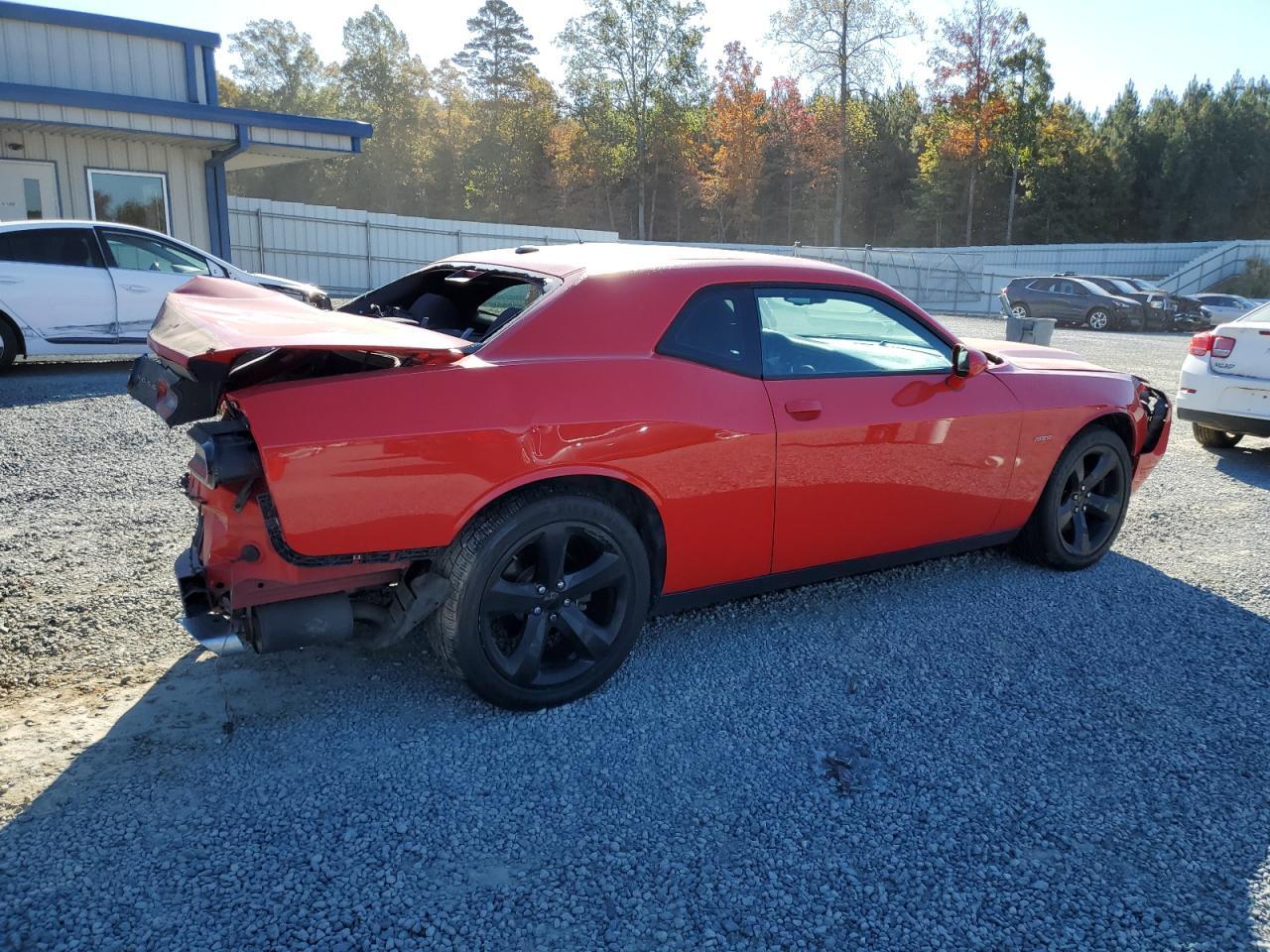 2017 Dodge Challenger R/T - Фото 3