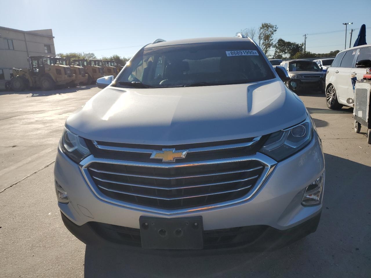 2019 Chevrolet Equinox Premier - Image 5