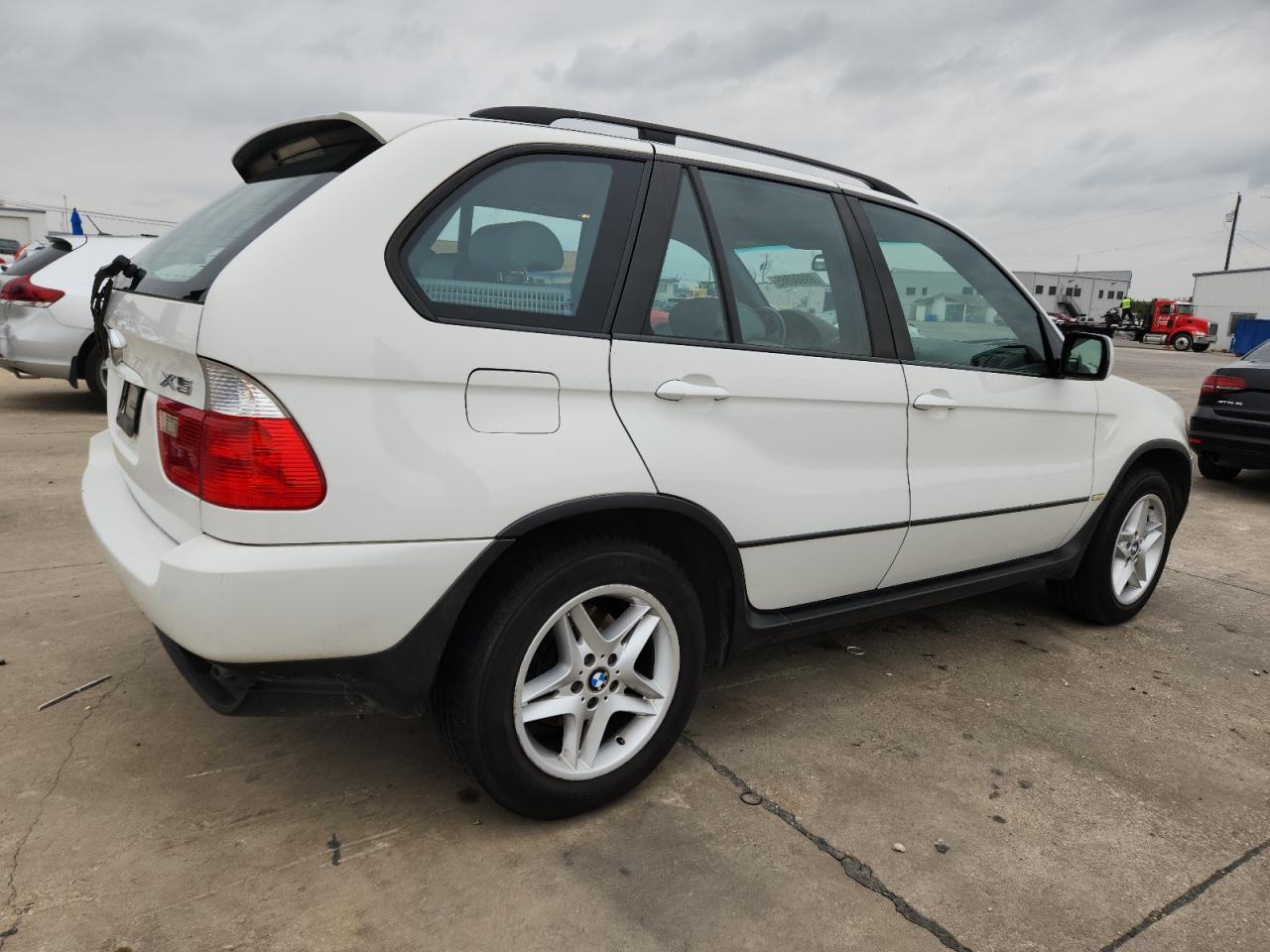 2005 BMW X5 4.4I - Фото 3