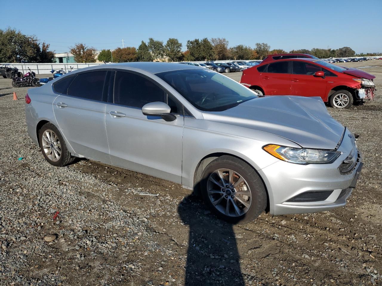 2017 Ford Fusion Se - Фото 4