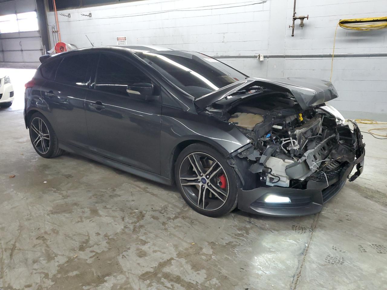 2016 Ford Focus St - Image 4