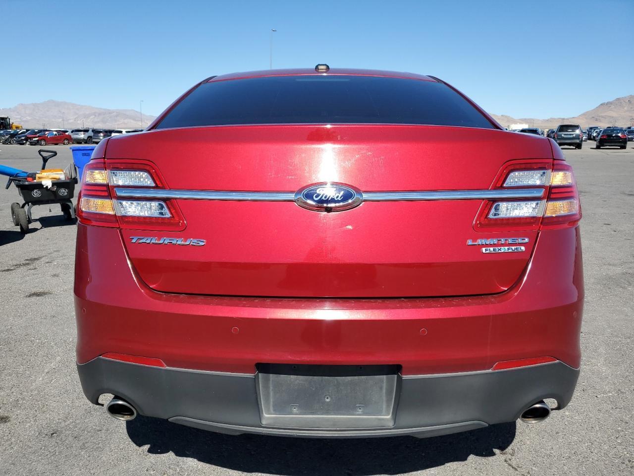 2013 Ford Taurus Limited - Image 6