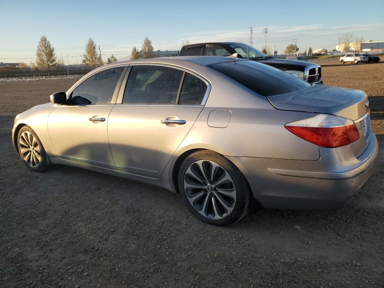 2011 Hyundai Genesis 4.6L - Image 2