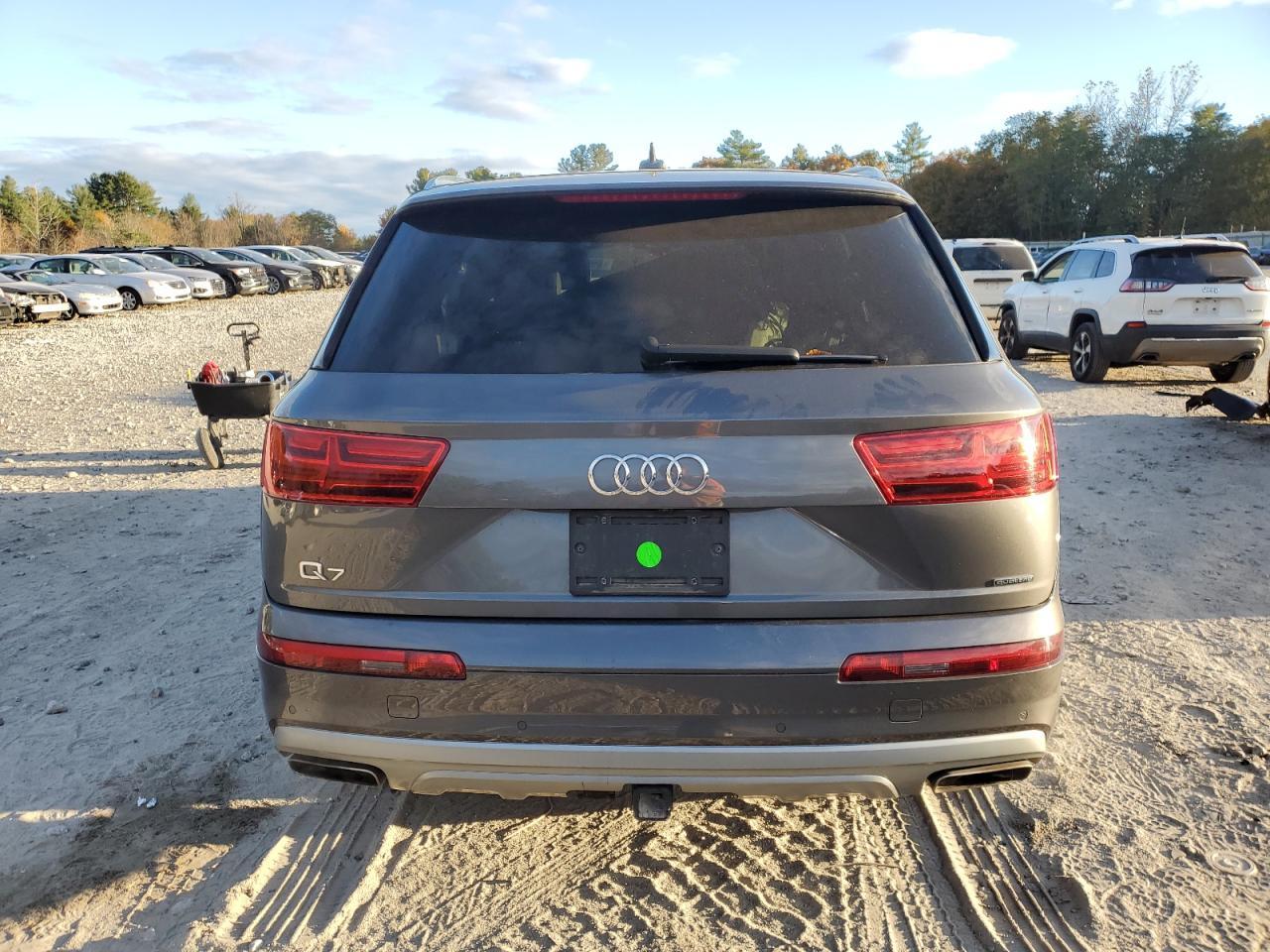 2019 Audi Q7 Premium Plus - Image 6