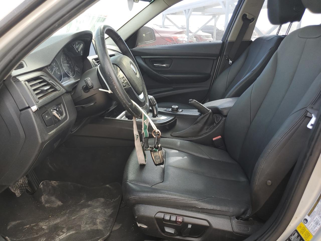 2014 BMW 328 Xi Sulev - Image 7