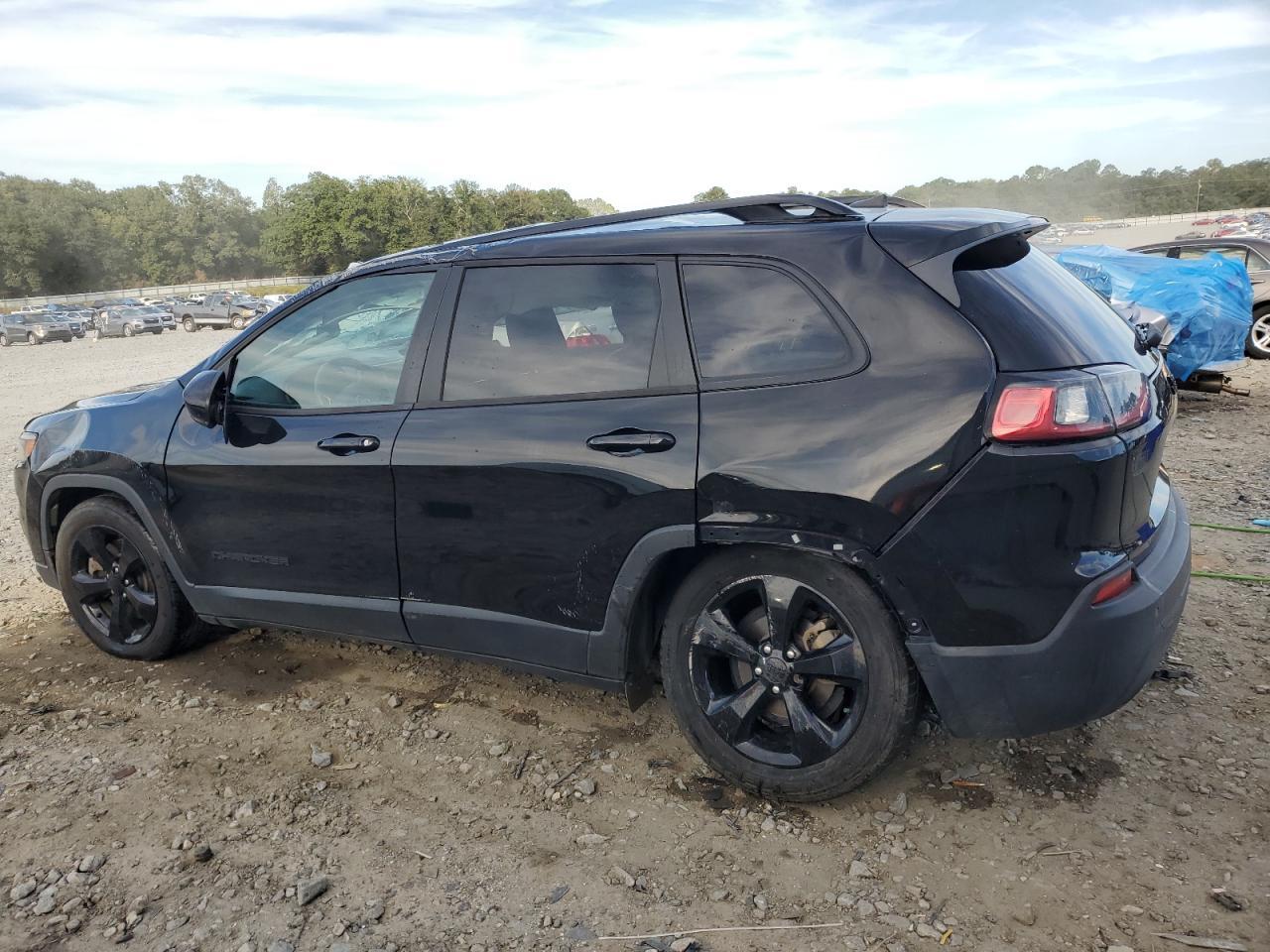 2020 Jeep Cherokee Latitude Plus - Фото 2