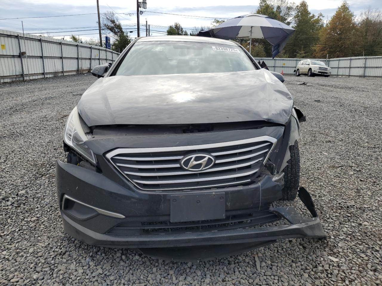 2017 Hyundai Sonata Se - Фото 5