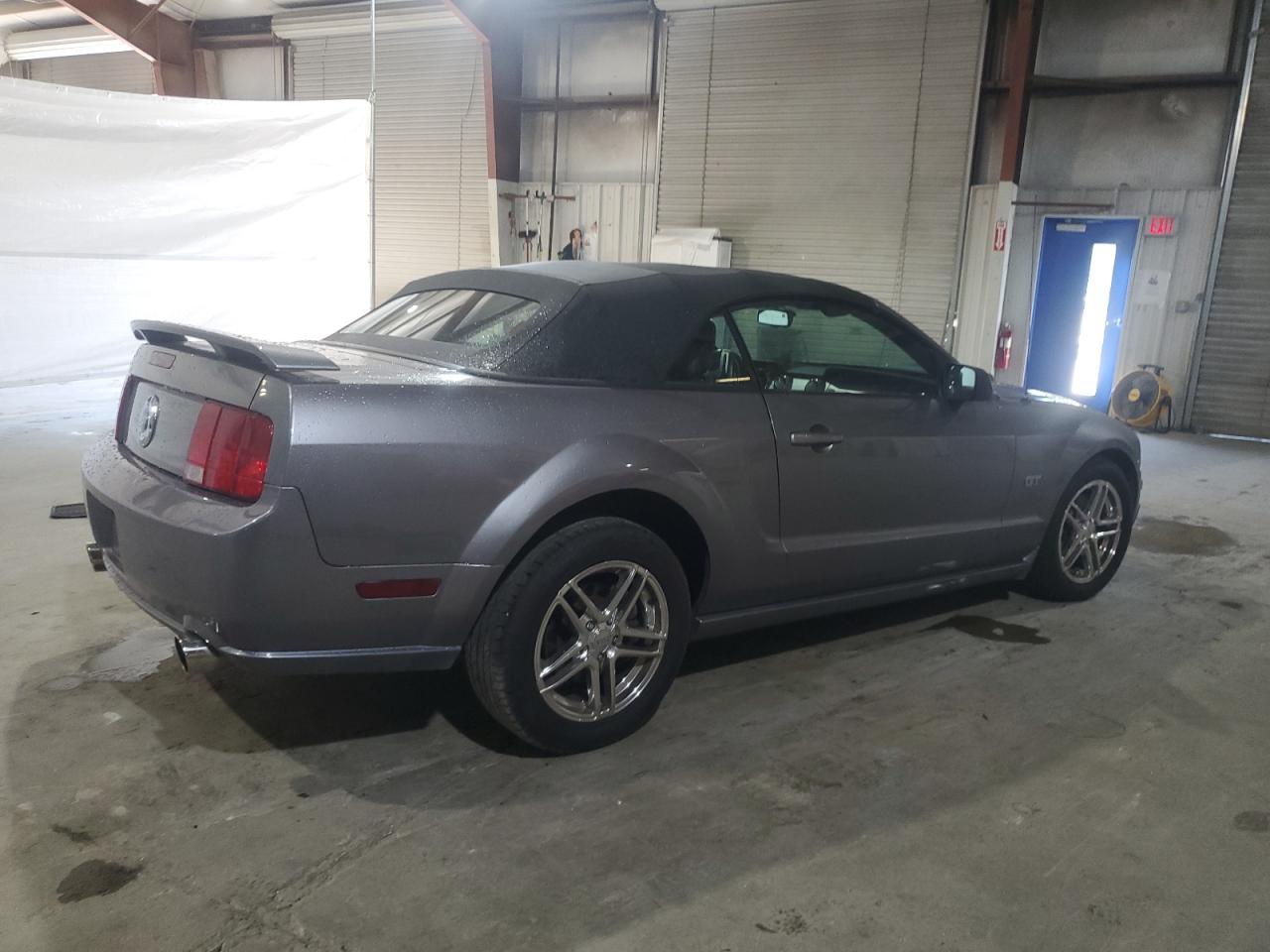 2007 Ford Mustang Gt - Фото 3