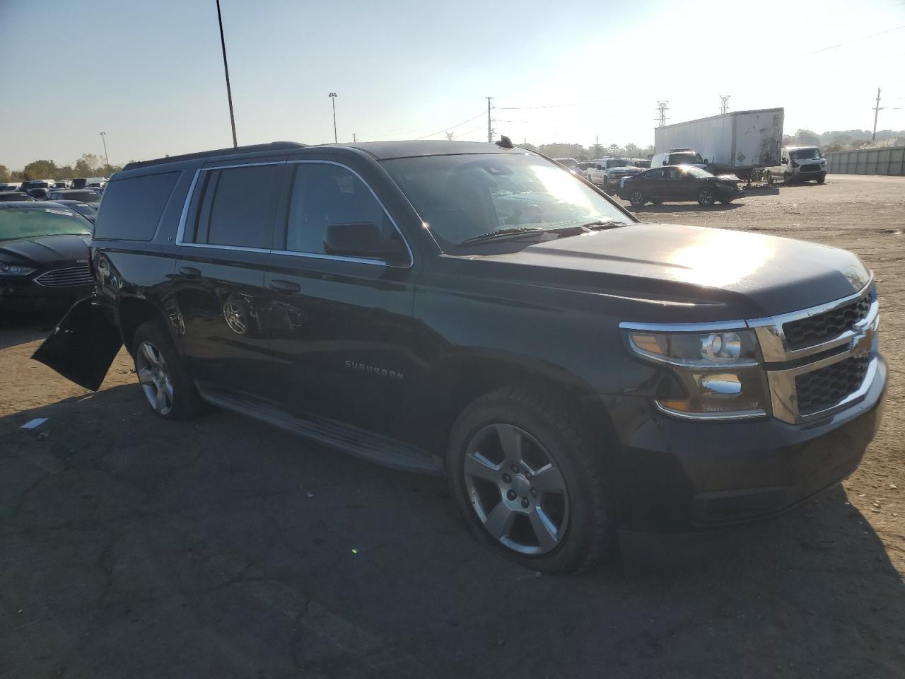 2015 Chevrolet Suburban K1500 Lt - Фото 4