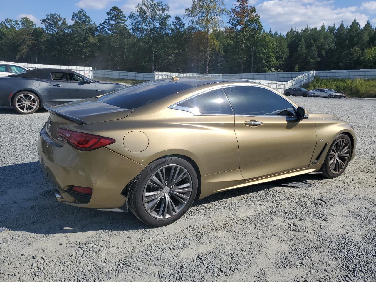2018 Infiniti Q60 Luxe 300 - Фото 3