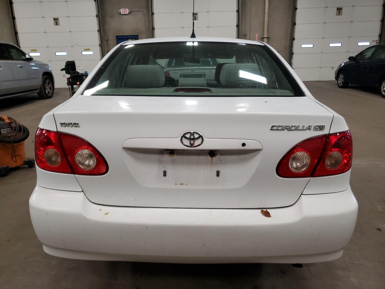 2005 Toyota Corolla Ce - Image 6