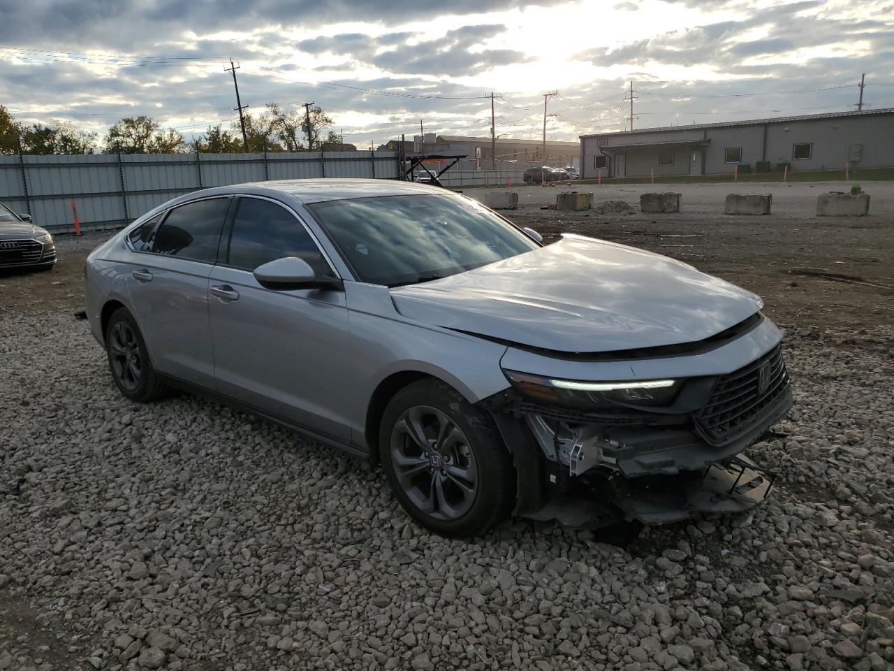 2023 Honda Accord Ex - Image 4