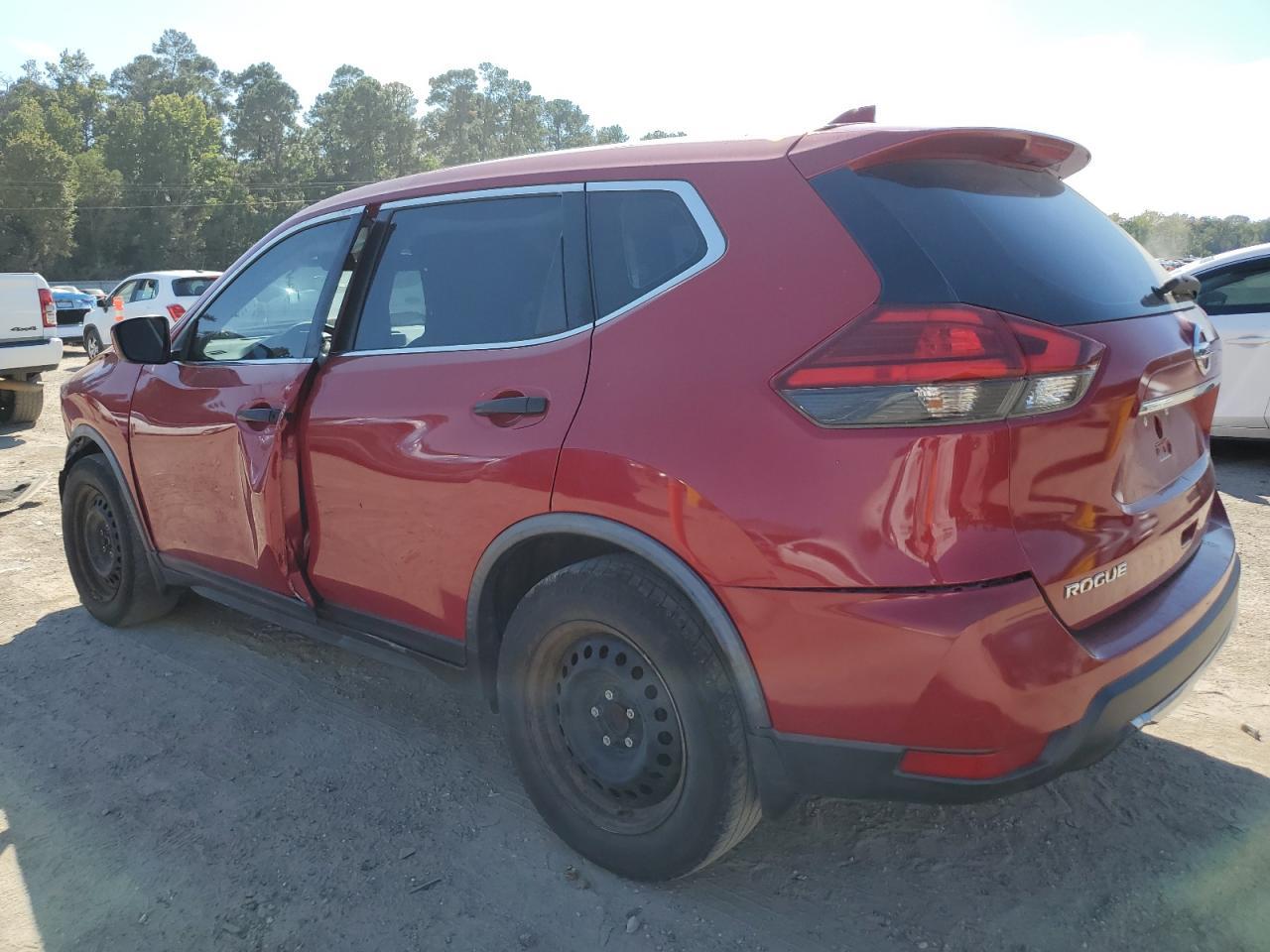 2017 Nissan Rogue S - Фото 2