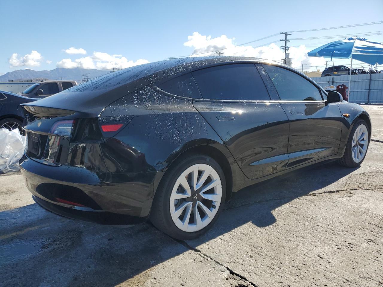 2023 Tesla Model 3 - Image 3