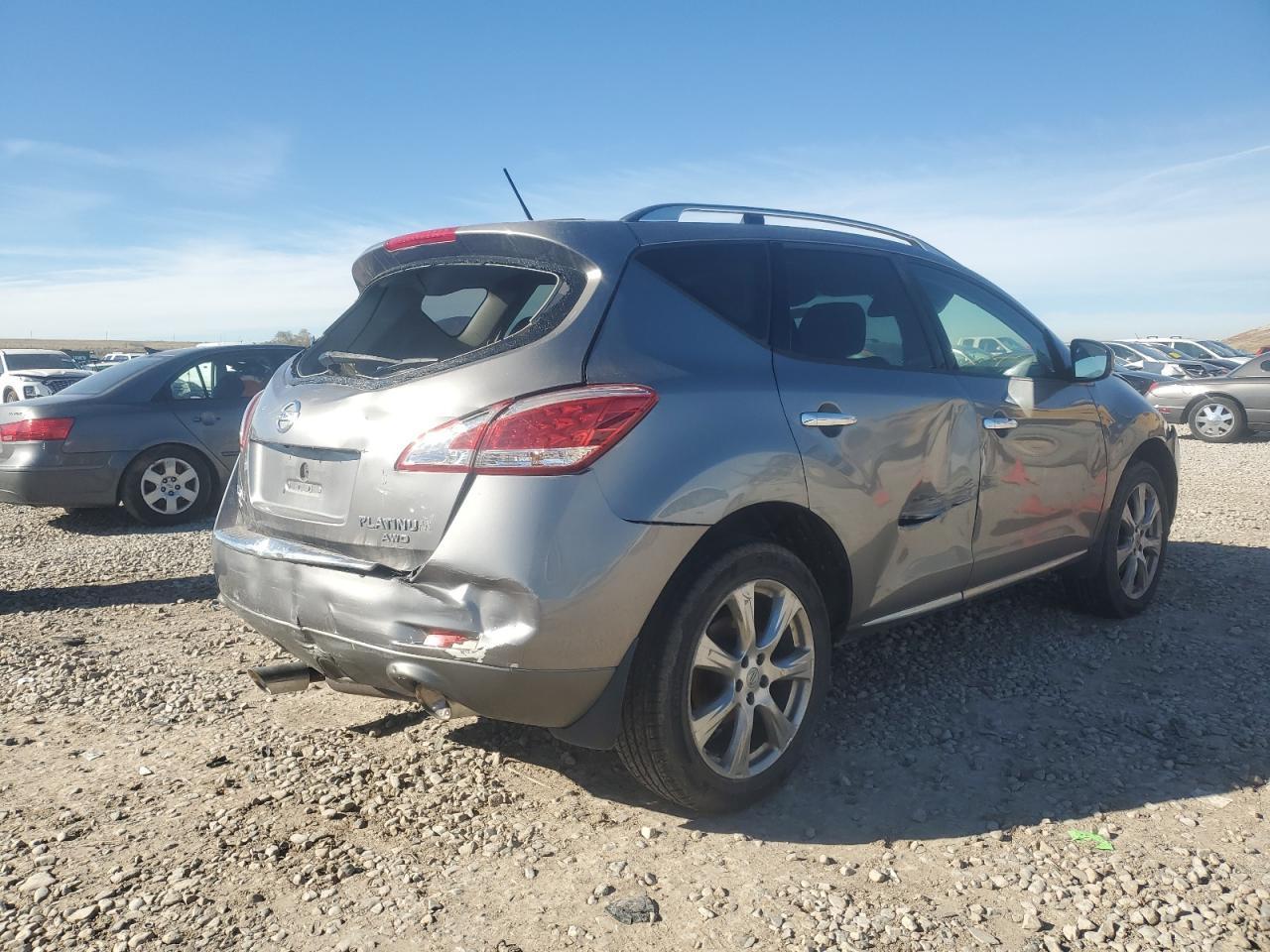 2012 Nissan Murano S - Image 3