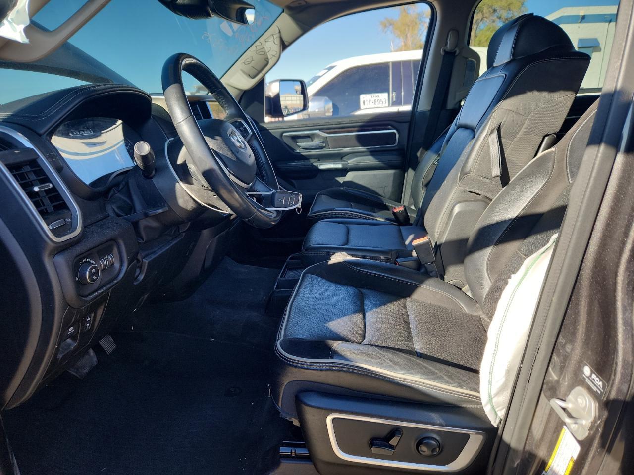 2022 Ram 1500 Laramie - Фото 7