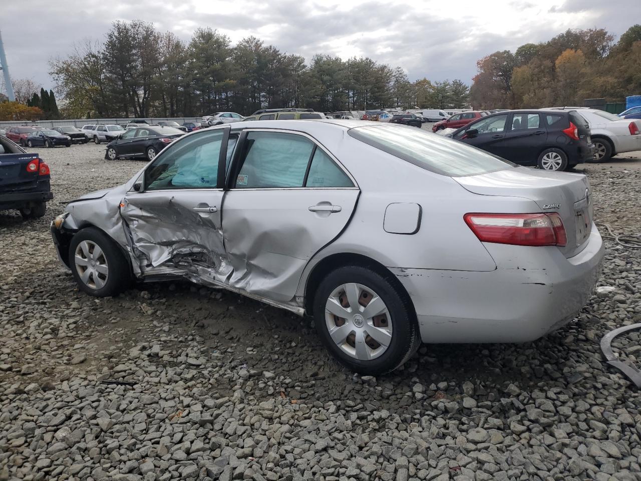 2009 Toyota Camry Base - Фото 2