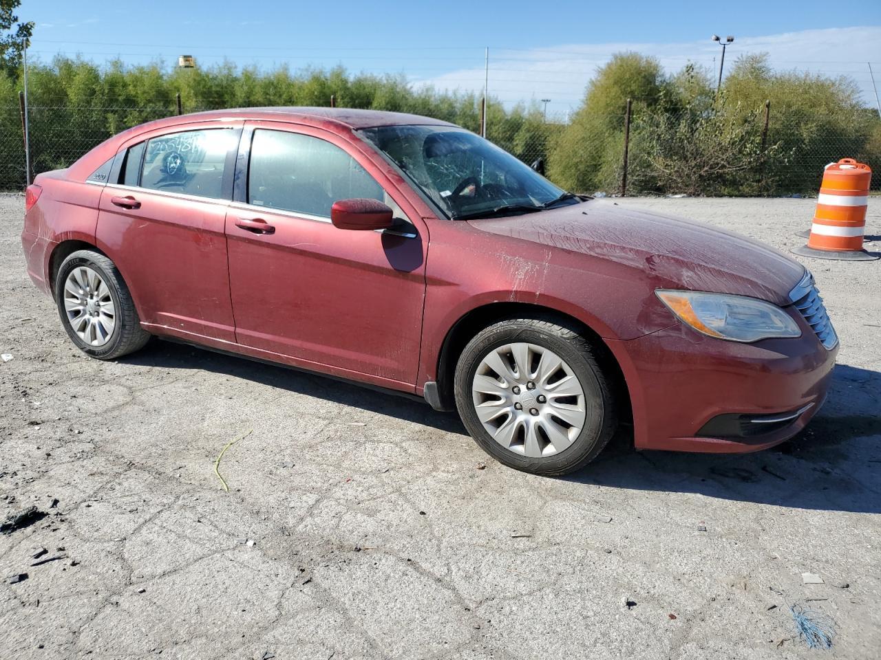 2014 Chrysler 200 Lx - Фото 4