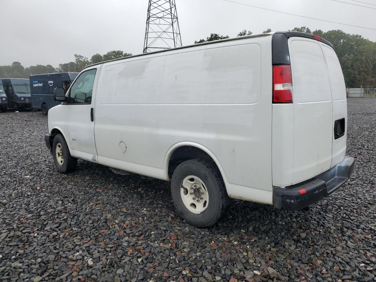 2017 Chevrolet Express G2500 - Image 2