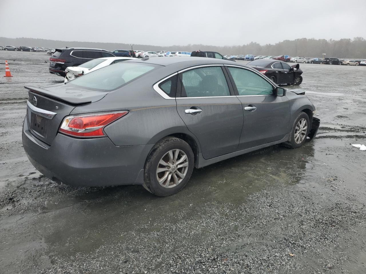 2015 Nissan Altima 2.5 S - Image 3