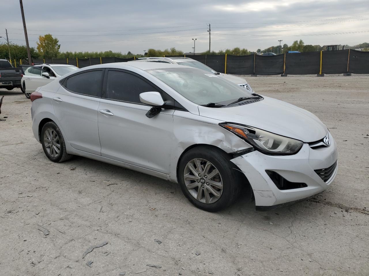 2014 Hyundai Elantra Se - Фото 4
