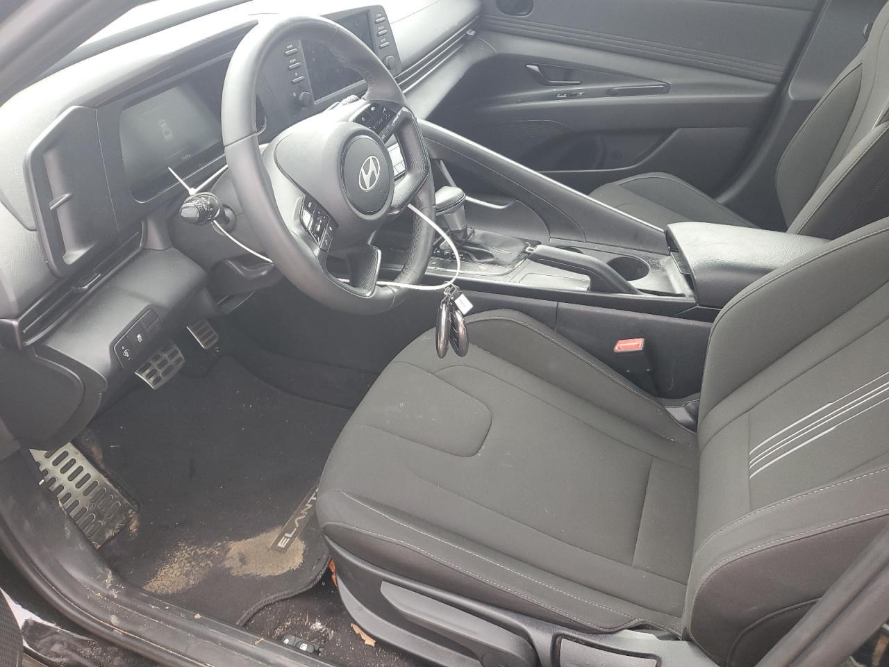 2025 Hyundai Elantra Sel Sport - Фото 7