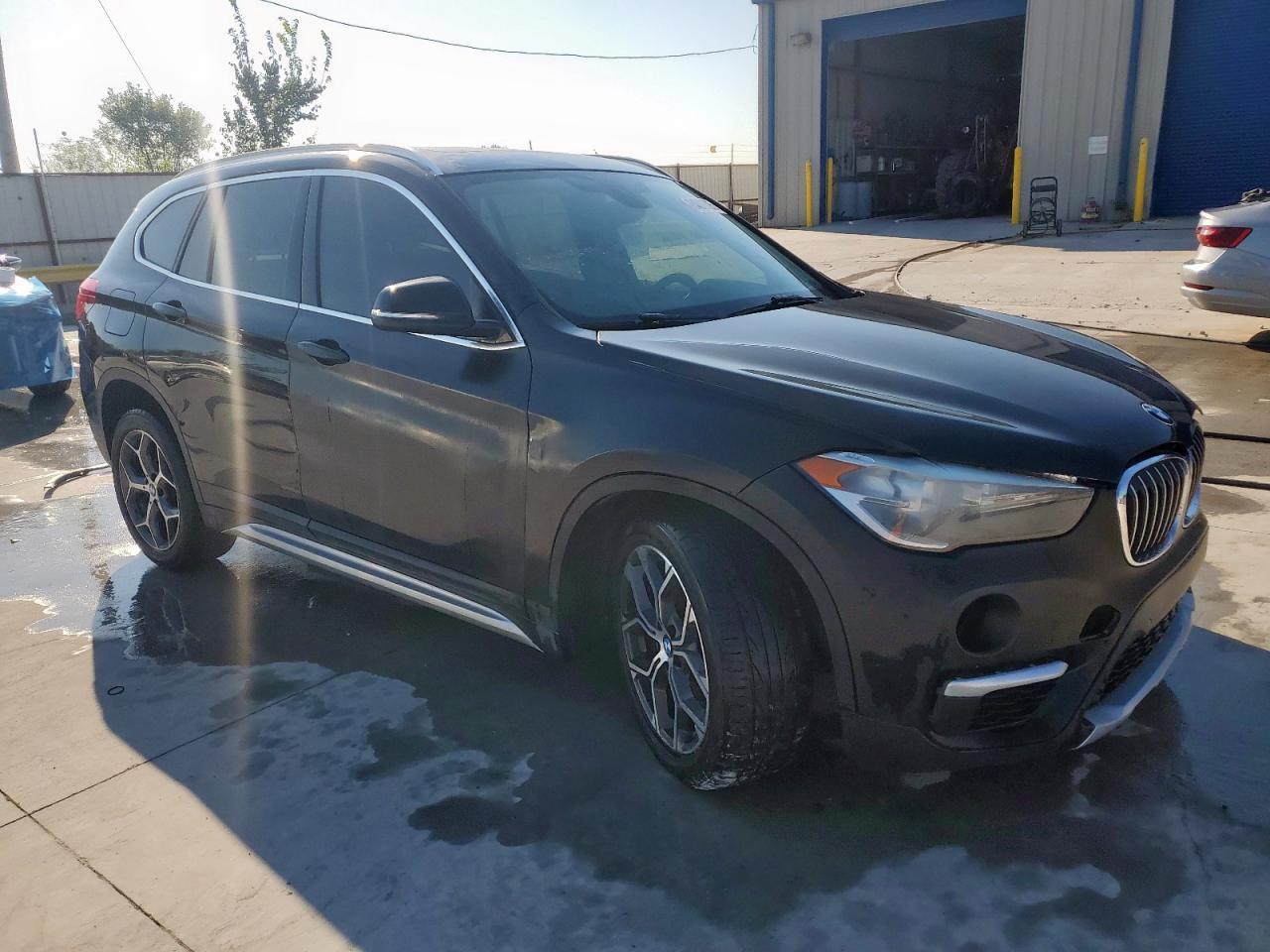 2018 BMW X1 xDrive28I - Фото 4