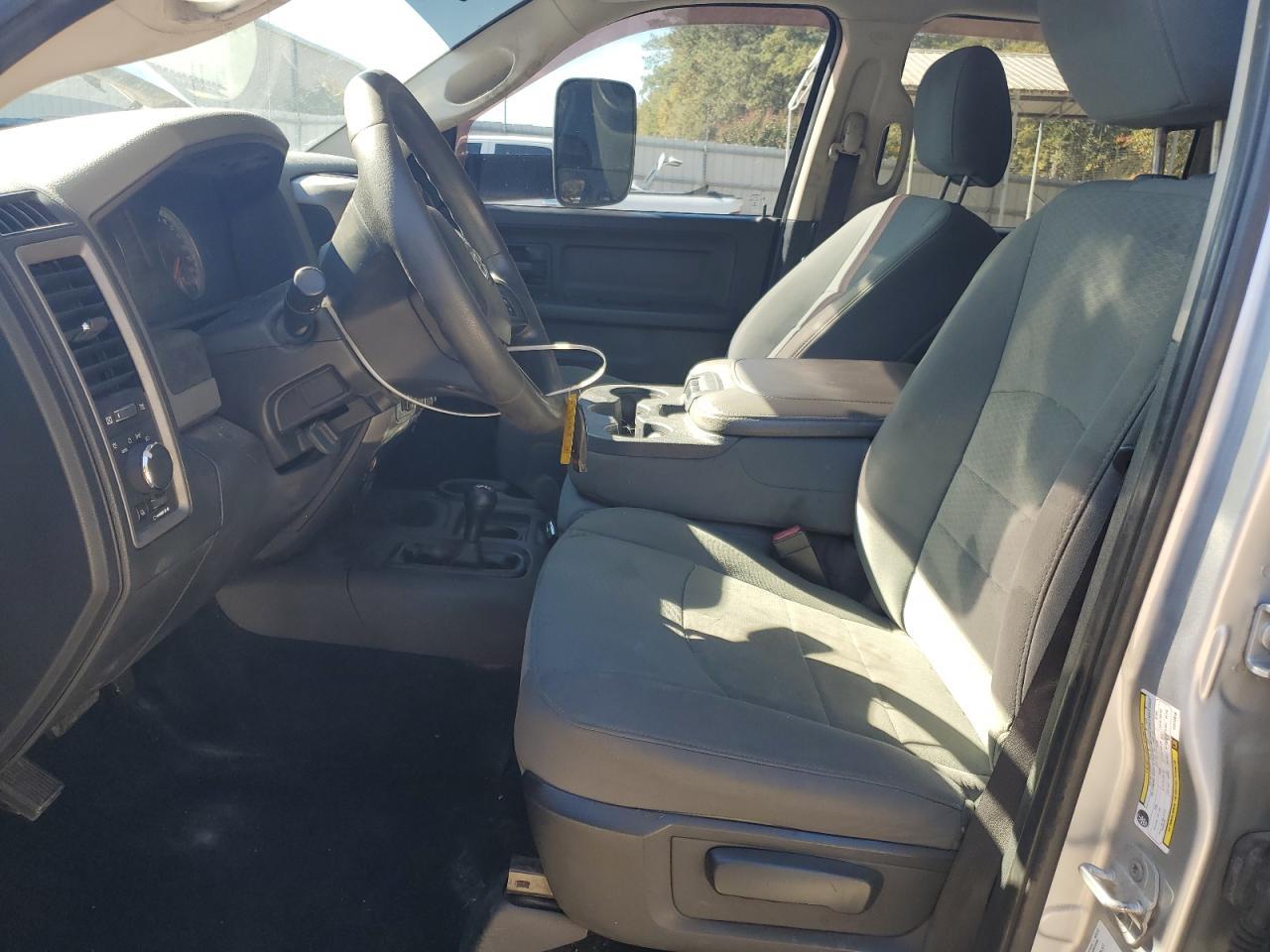 2014 Ram 2500 St - Image 7