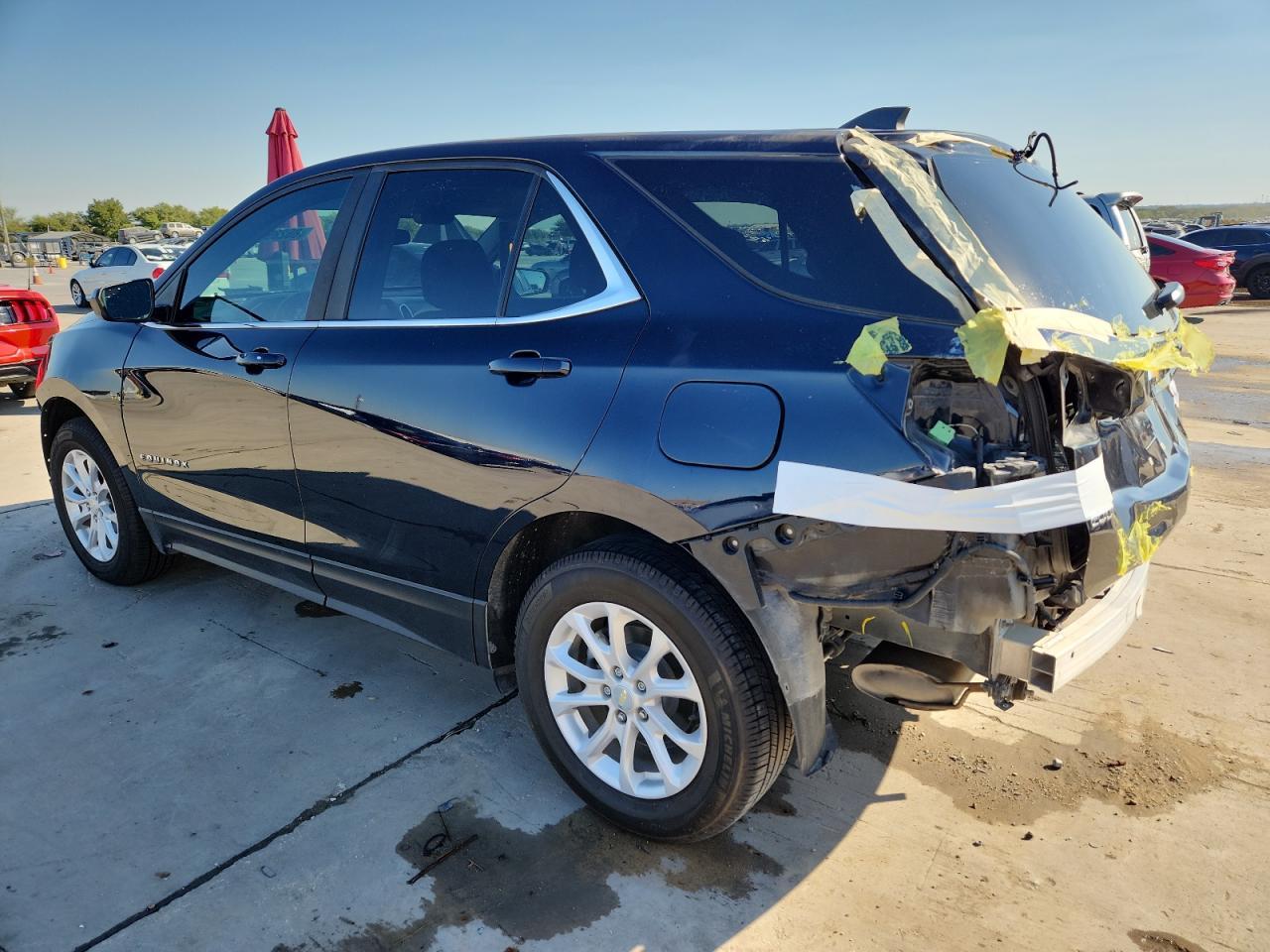 2021 Chevrolet Equinox Lt - Image 2