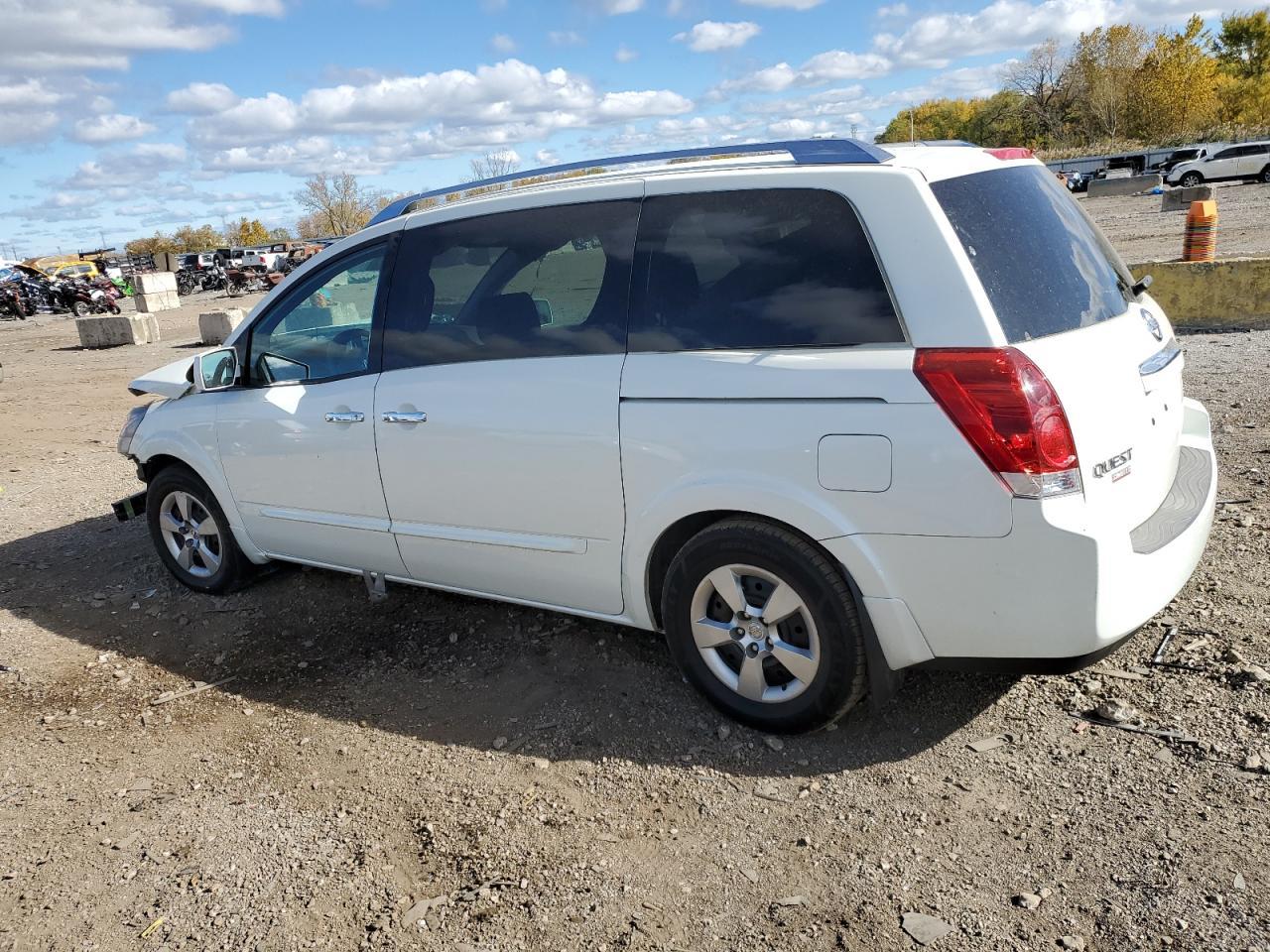 2009 Nissan Quest S - Фото 2