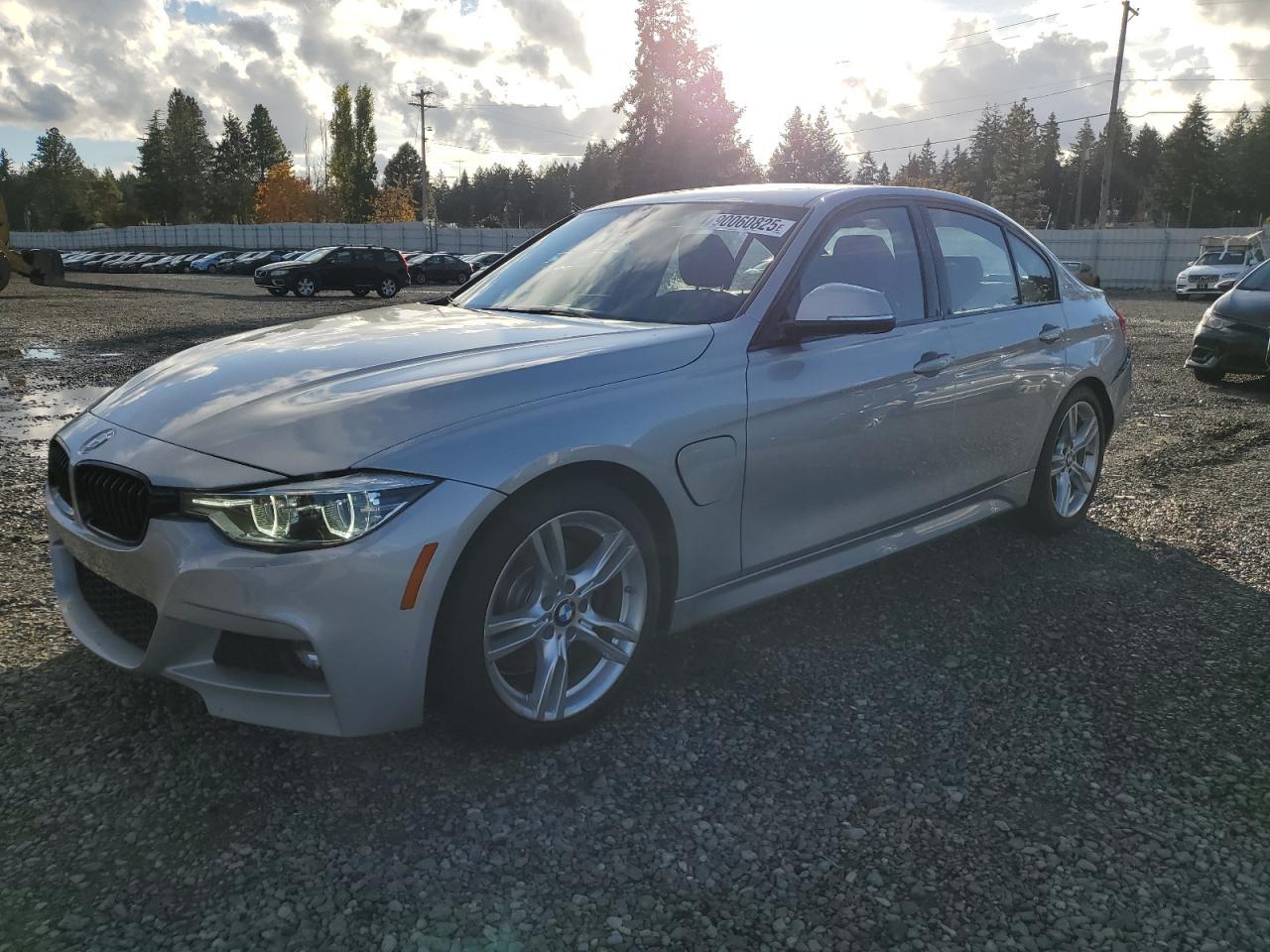 2018 BMW 330E